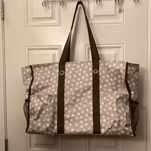 Thirty One Weekend Travel Bag